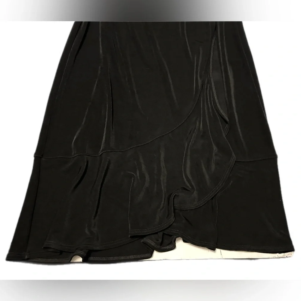 Chico's‎ black skirt -NWT